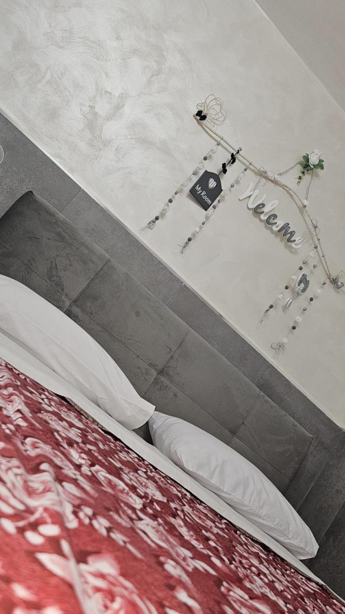 B&B Miriam Napoli Dış mekan fotoğraf